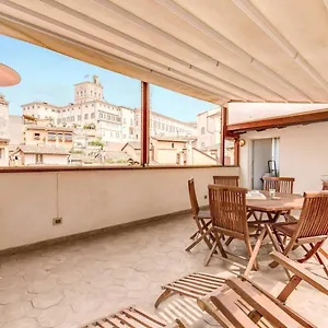Attic With Terrace By Trevi Fountain Roma